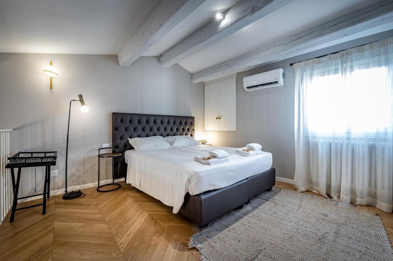 Hs4U Ricasoli Luxury Apartment Near Duomo N. 3 Florença Exterior foto